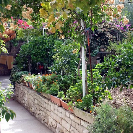 Triple Hvar 141a Pensjonat 3*