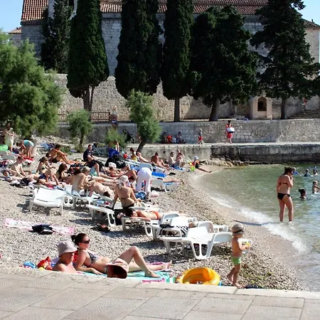 Triple Hvar 141a Pensjonat 3*