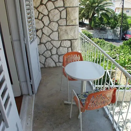 بيت ضيافة Triple Hvar 141a هفار