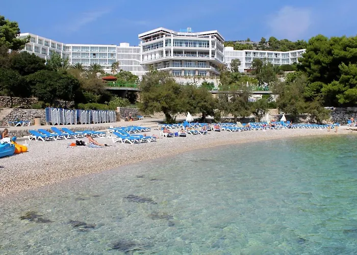 Triple Hvar 141a 3* Хвар